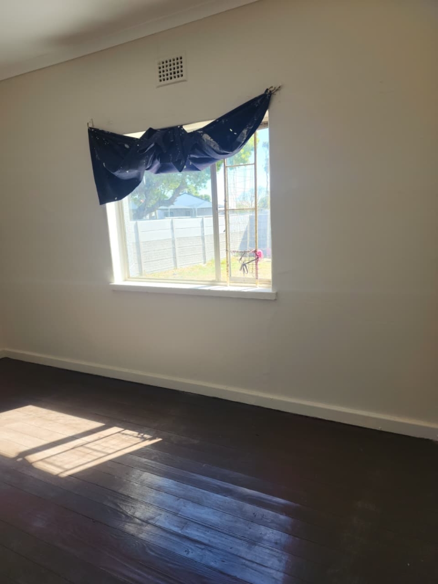 3 Bedroom Property for Sale in Ruyterwacht Western Cape